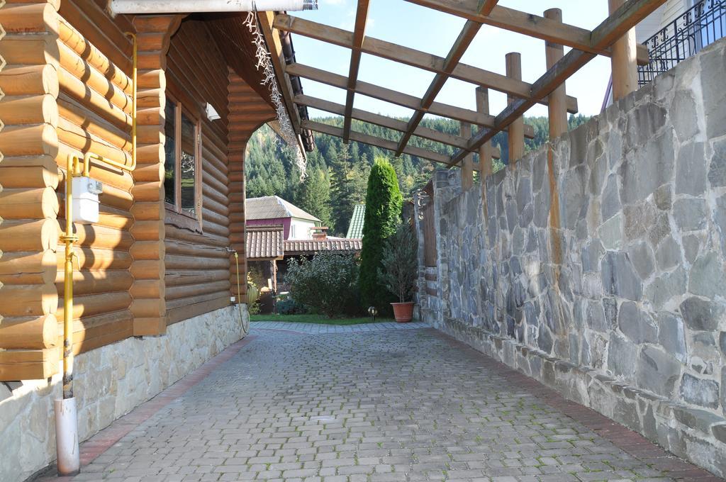 سكول Cottage Smerekovyi المظهر الخارجي الصورة